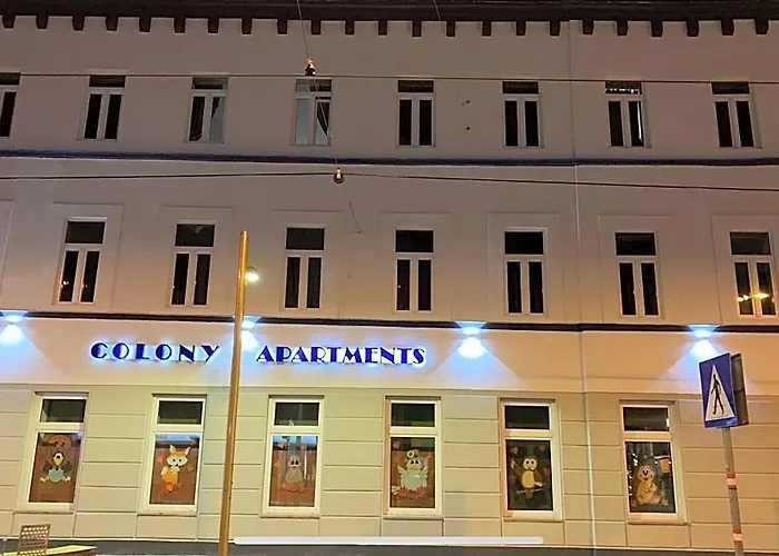 Colony 4* Відень
