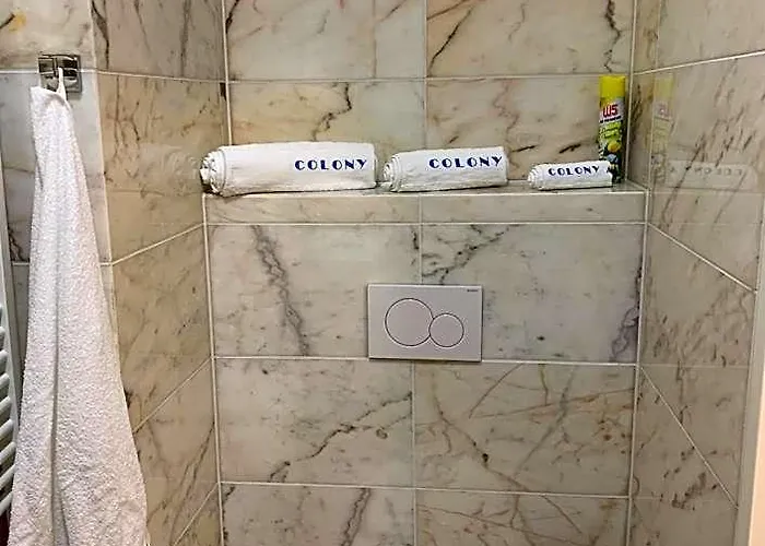 Colony Відень