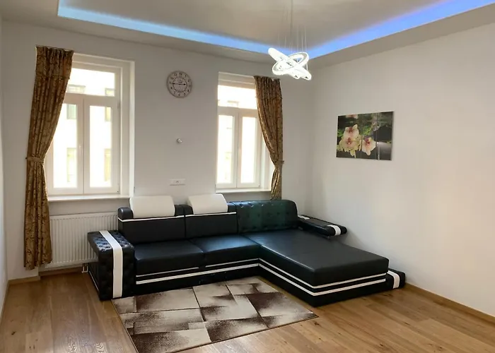 Colony 4* Відень